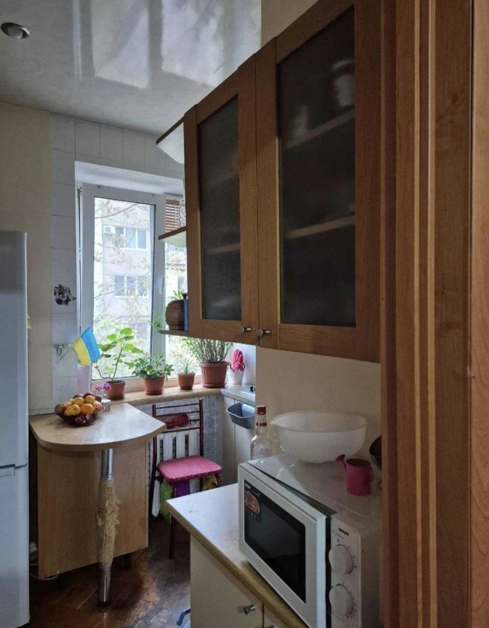 For sale: 2-room apartment. Stalin apartment. University Street