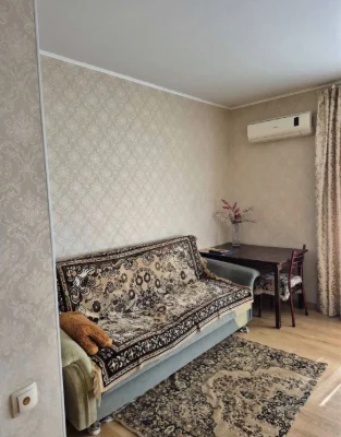 For sale: 2-room apartment. Stalin apartment. University Street