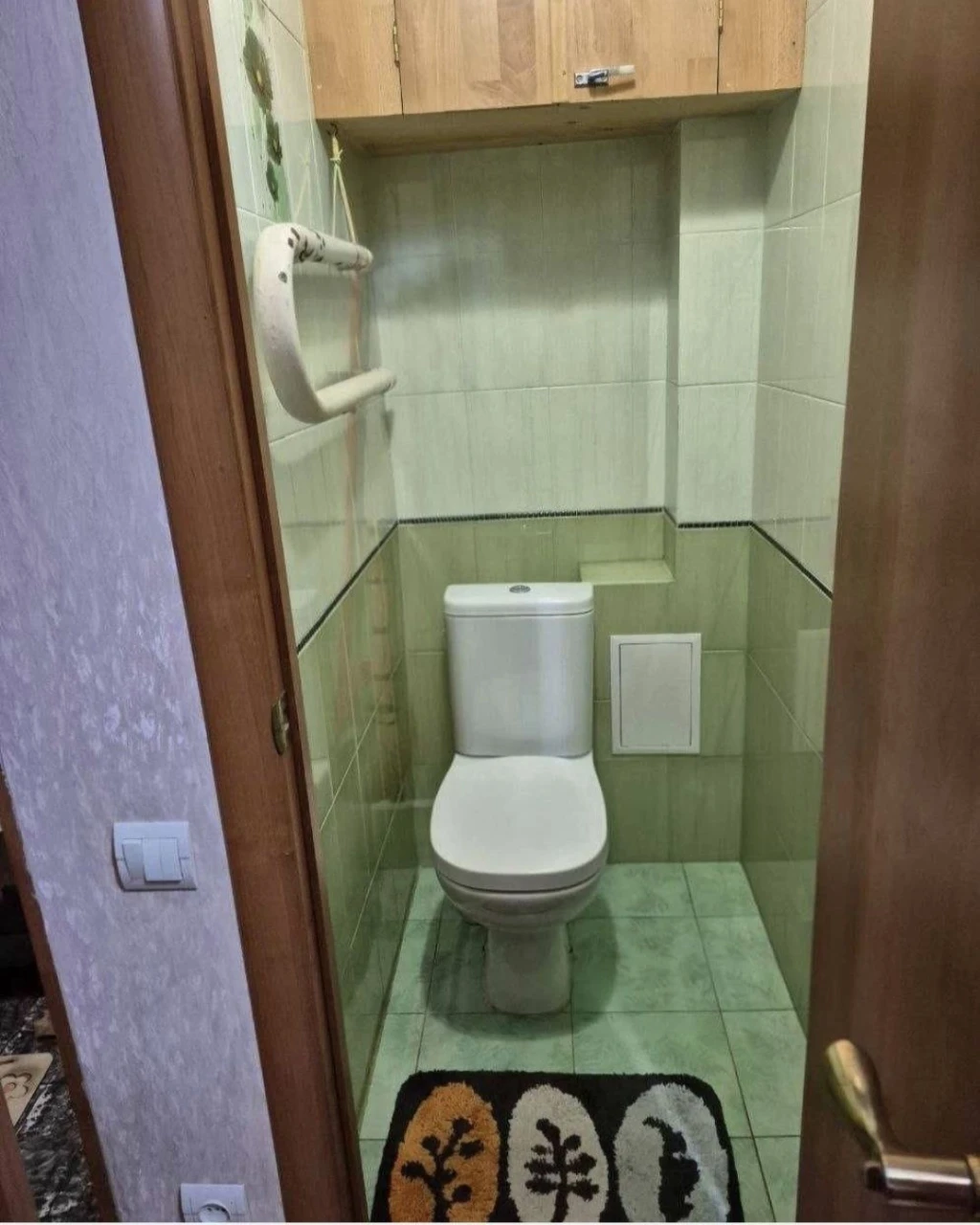 For sale: 2-room apartment. Stalin apartment. University Street