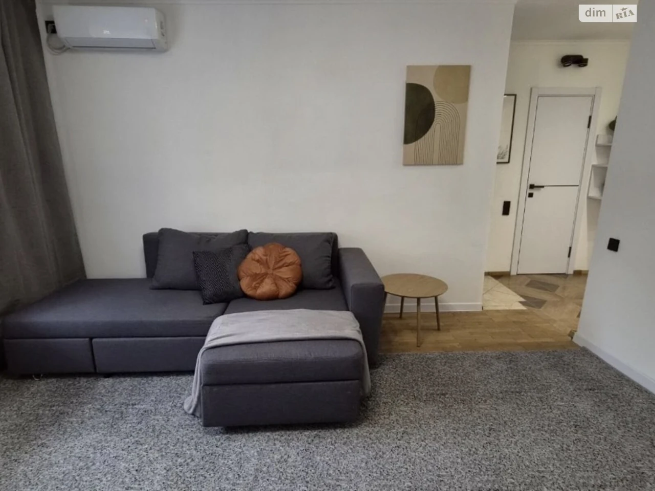 Long-Term Rental Apartment, Podil