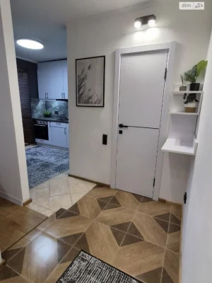 Long-Term Rental Apartment, Podil
