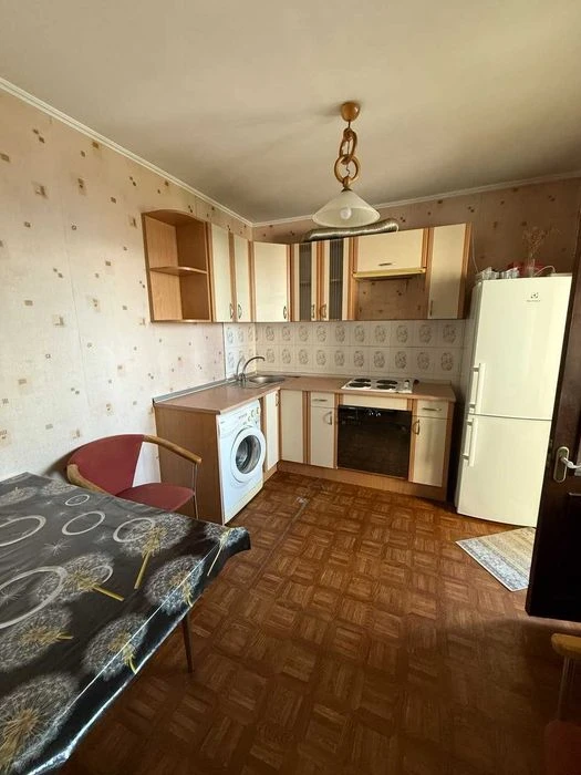 Продам 1-ком.квартиру пр. Небесной сотни/Сити центр!