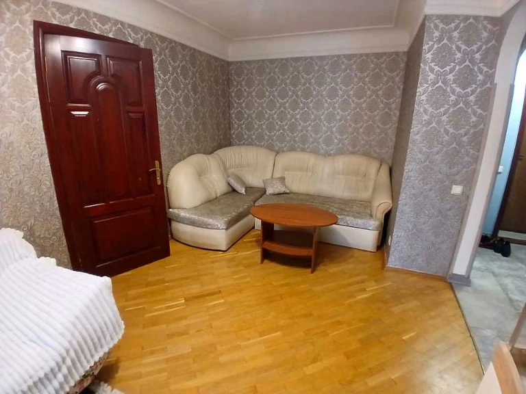 Apartment. Leonid Peremyaysky St., Kyiv