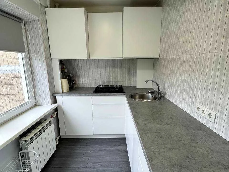 Apartment. Voskresensky Prospect, Kyiv