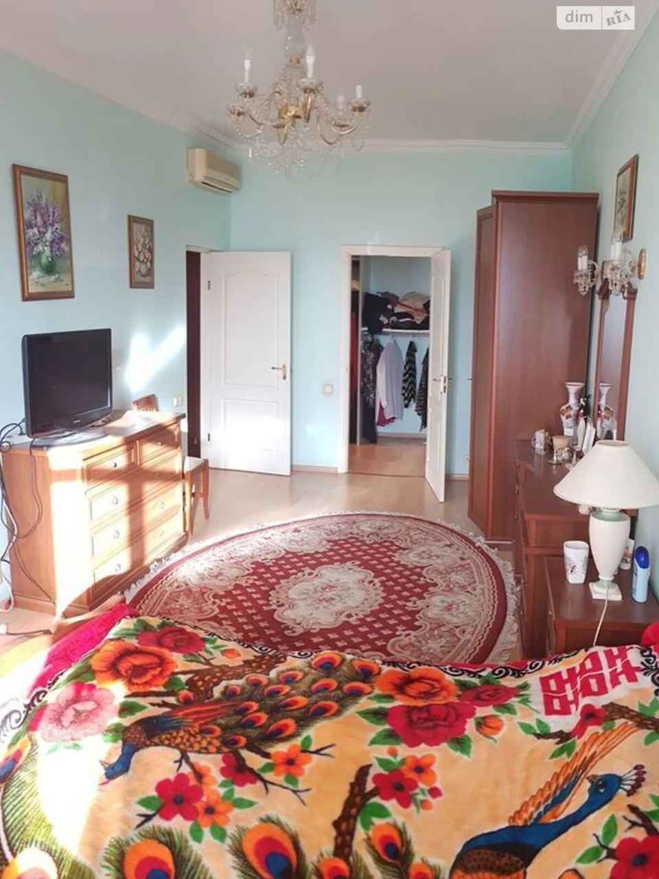 Long-Term Rental Apartment, Holosiivsky