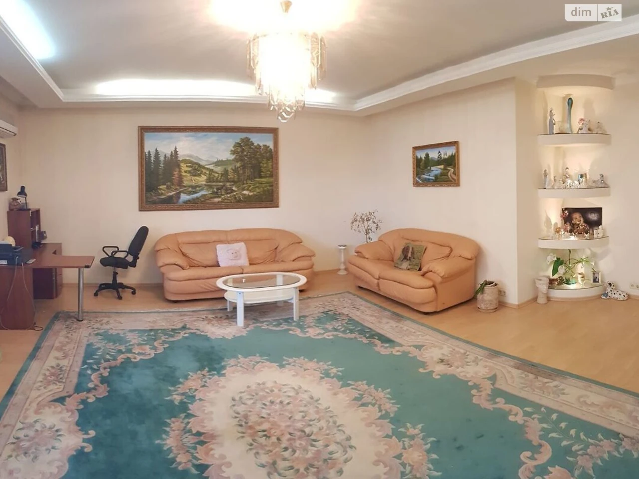 Long-Term Rental Apartment, Holosiivsky