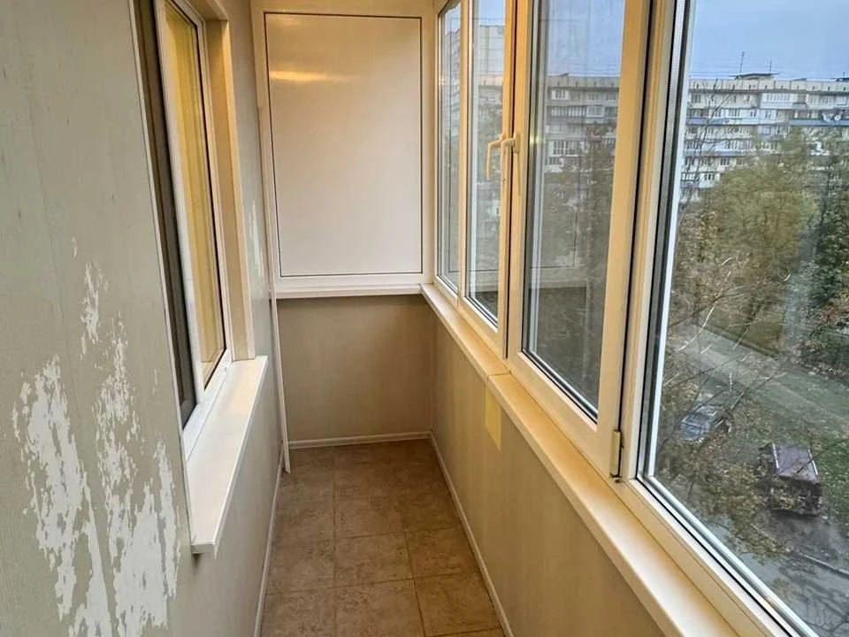 Apartment. Obolonsky Prospect.