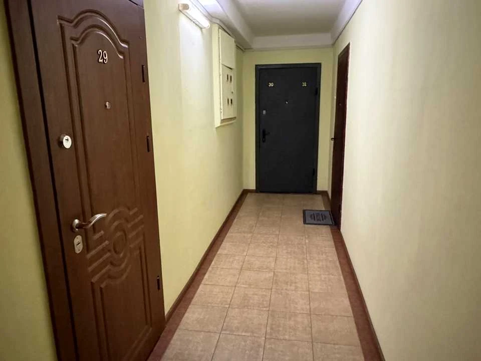 Apartment. Obolonsky Prospect.