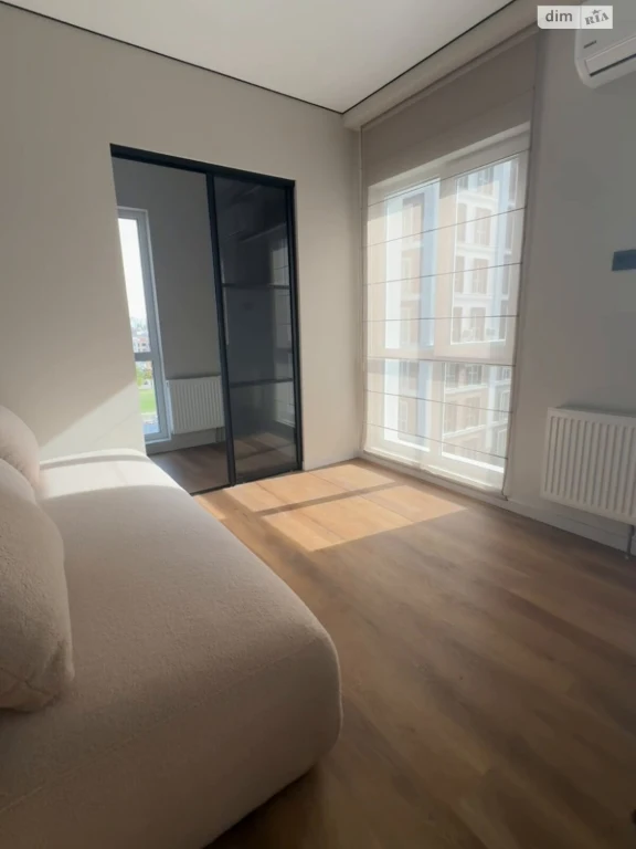 Flat for Sale in Holosiiv