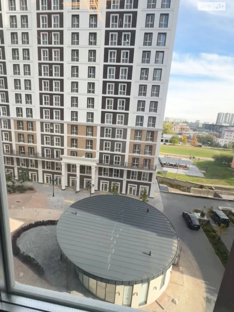 Flat for Sale in Holosiiv