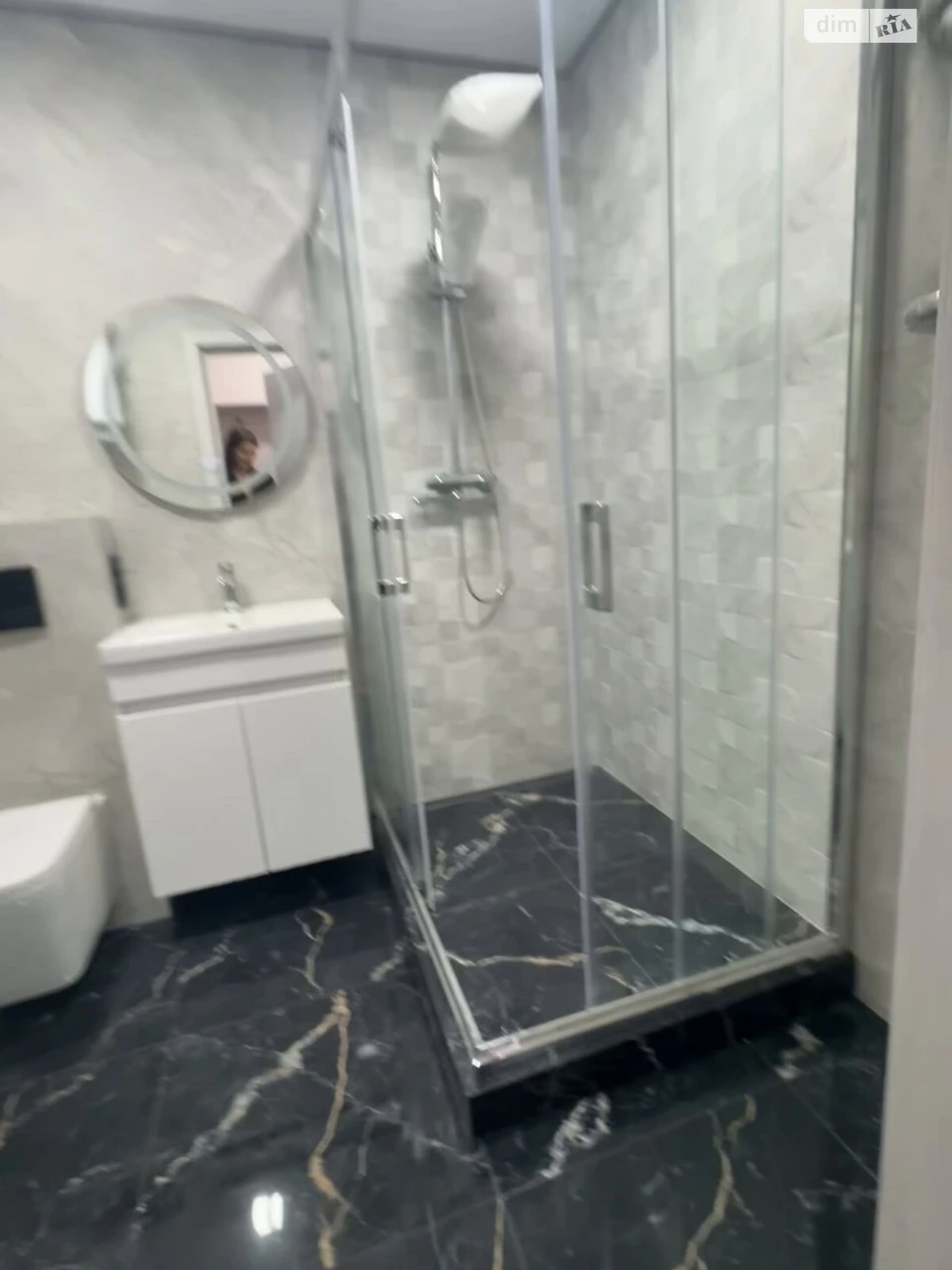 Flat for Sale in Holosiiv