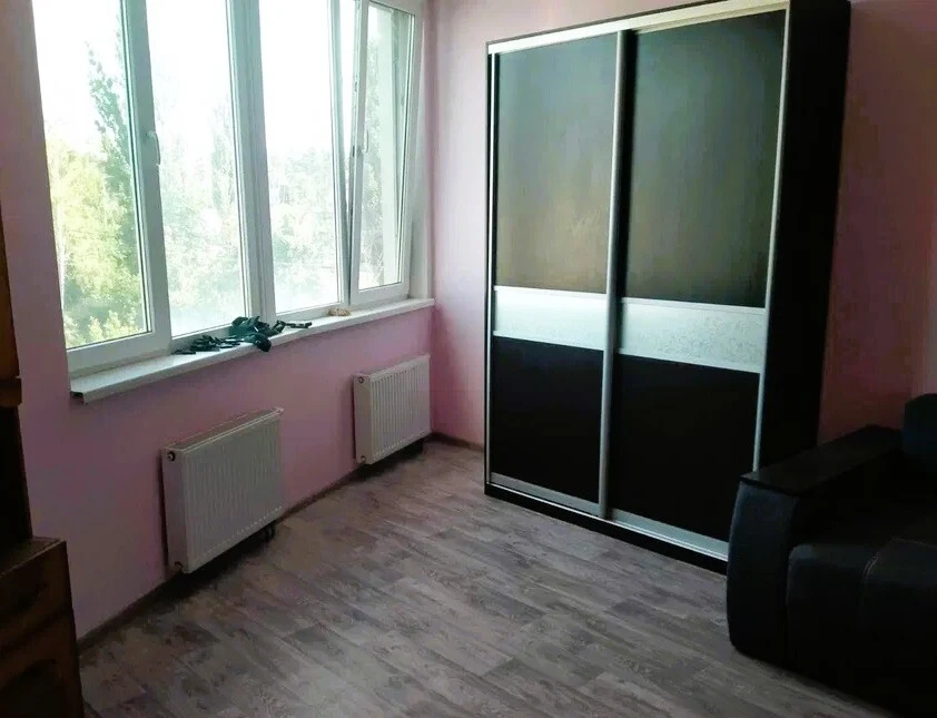 For Sale: One-room apartment (37 sq m) in Kyiv, Dniprovsky District