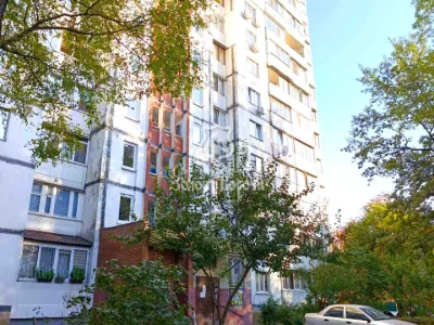 Квартира. Київ, Теремківська вул.