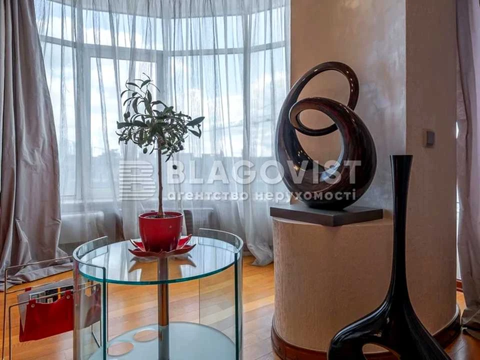 Apartment. Predslavin Street, Kyiv