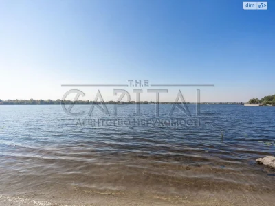 House for Sale: Nova Darnitsa