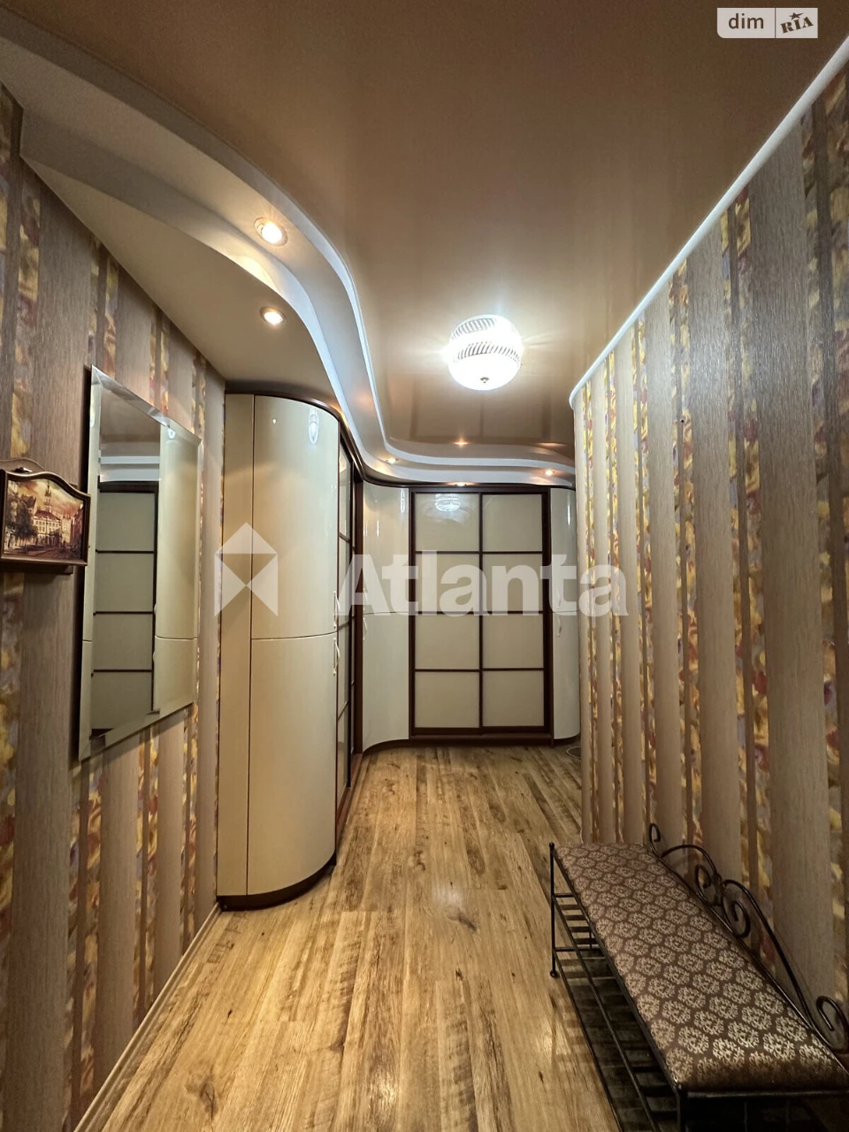 Продається Квартира в Молдаванка