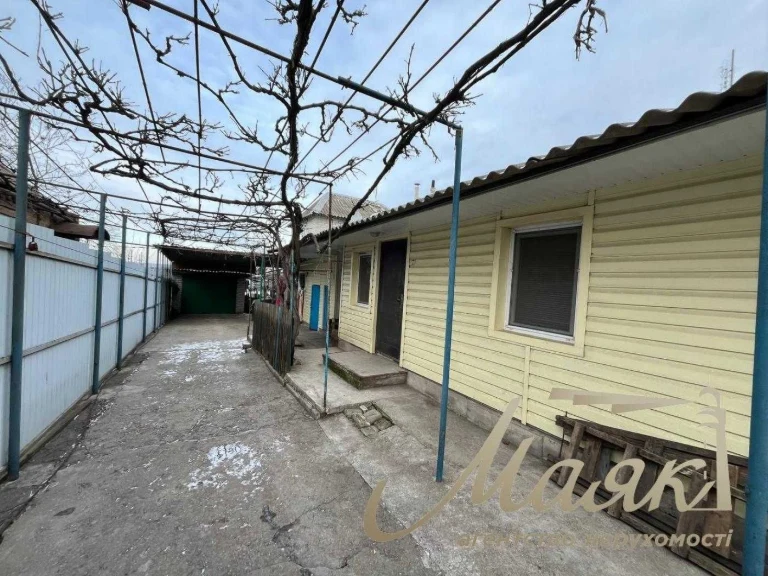 Sale of House, Upper Khortitsa, Stop. Schmidt, Street A. Koopa, Istomina
