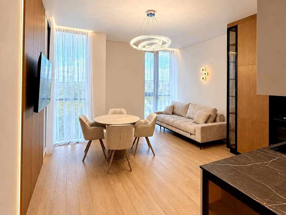 Apartment. Uzhgorod, Anatolija Tegzi Street