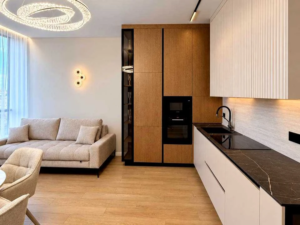 Apartment. Uzhgorod, Anatolija Tegzi Street