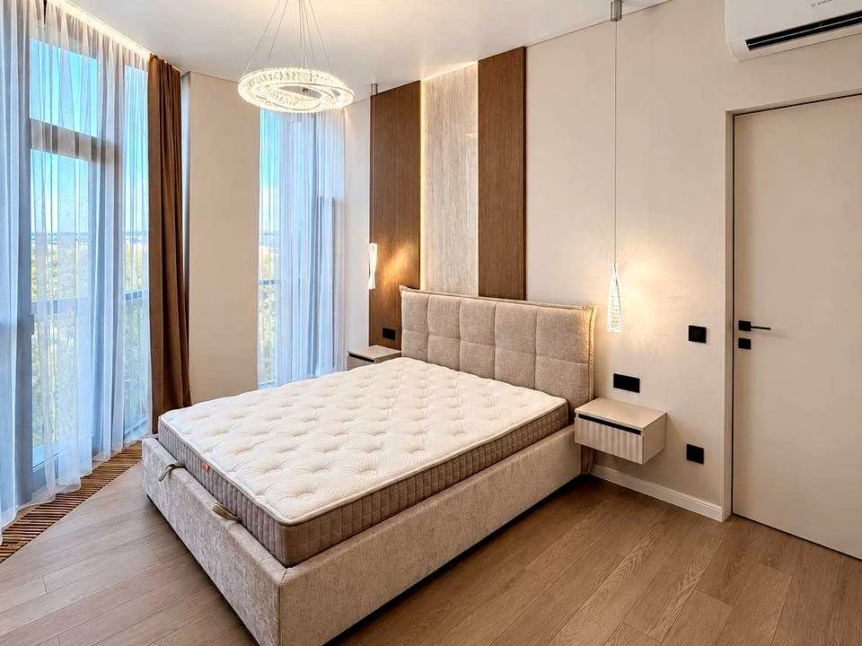 Apartment. Uzhgorod, Anatolija Tegzi Street