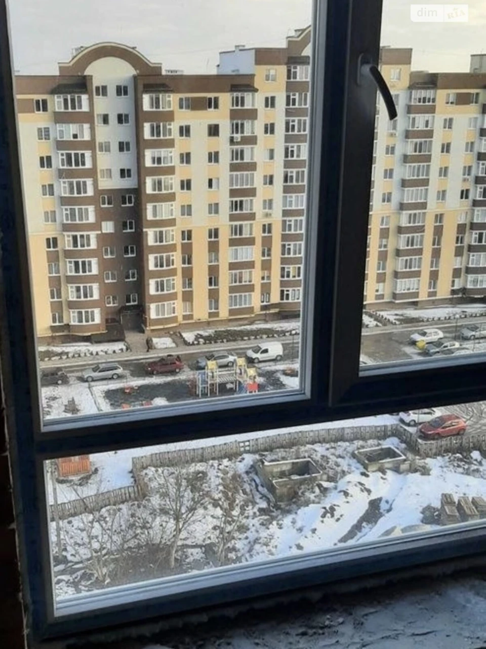 Продается Квартира в районе Виставка