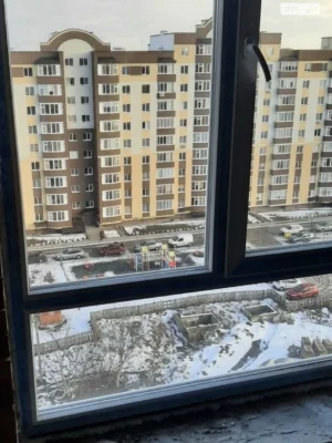 Продается Квартира в районе Виставка