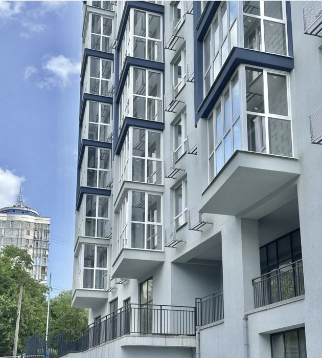 Продажа 3ой квартиры в ЖК Легенда