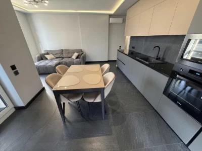 Продаж 3-кімнатної 90м квартири на 2 поверсі в жк Seven, з р