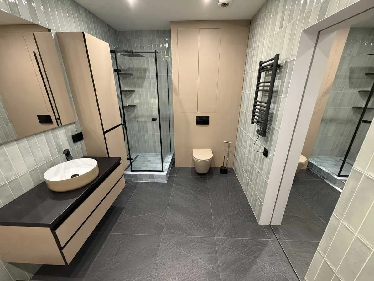 Продаж 3-кімнатної 90м квартири на 2 поверсі в жк Seven, з р