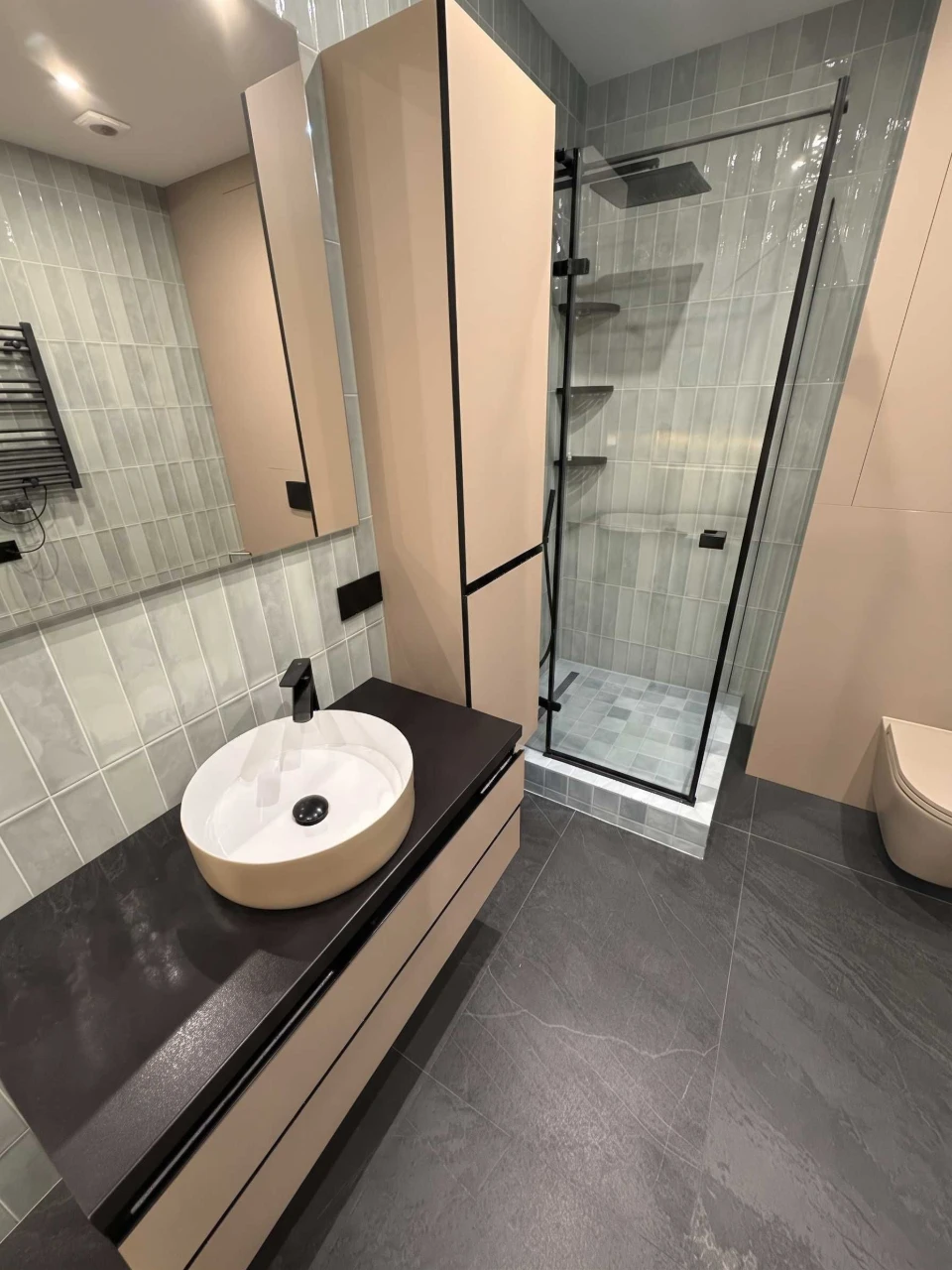 Продаж 3-кімнатної 90м квартири на 2 поверсі в жк Seven, з р