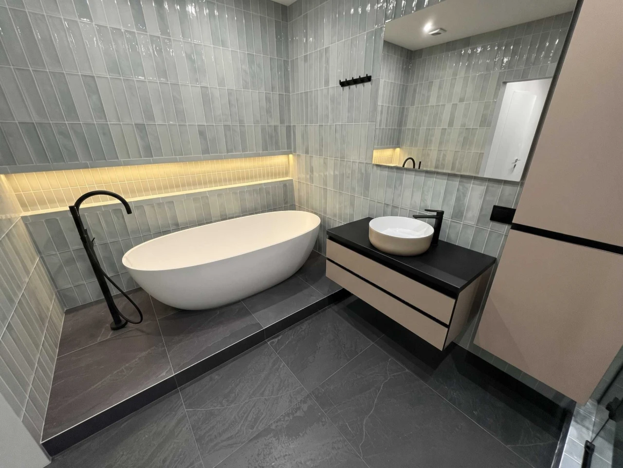 Продаж 3-кімнатної 90м квартири на 2 поверсі в жк Seven, з р