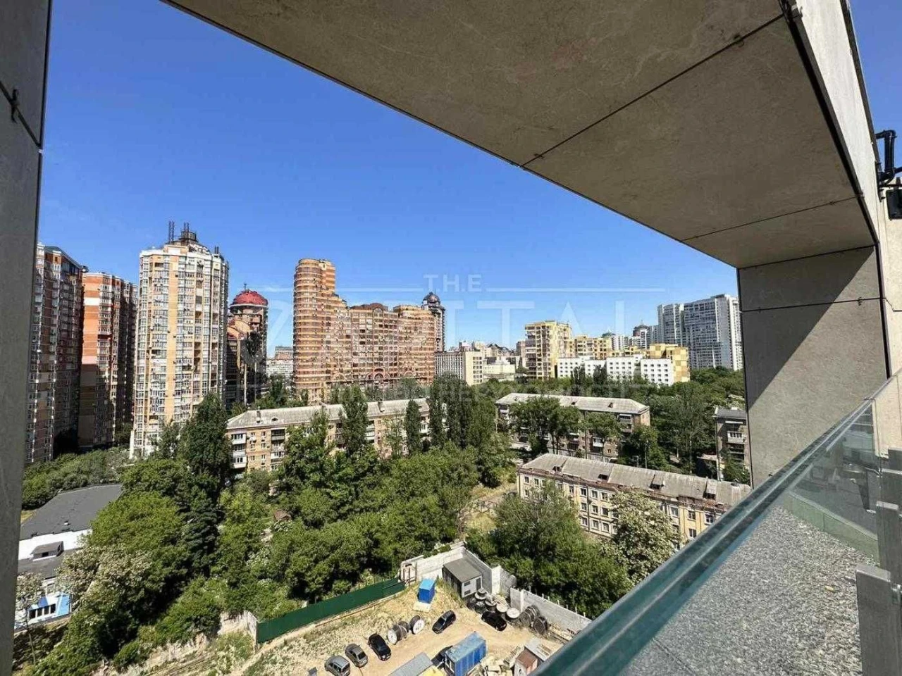Продажа квартиры Без комиссии с дизайнерским ремонтом и террасой