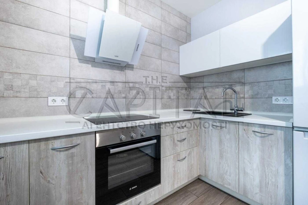 Apartment for Sale in "Novostyc'ka-Zamkovetska" Residence, 37 sq.m. New