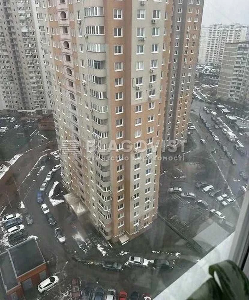 Продается 1-комнатная квартира Николая Лаврухина 12, Деснянский район