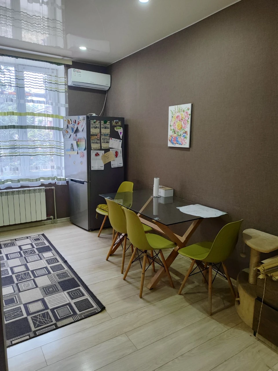 Sale of a 3-room apartment in the Alexandrovsky district