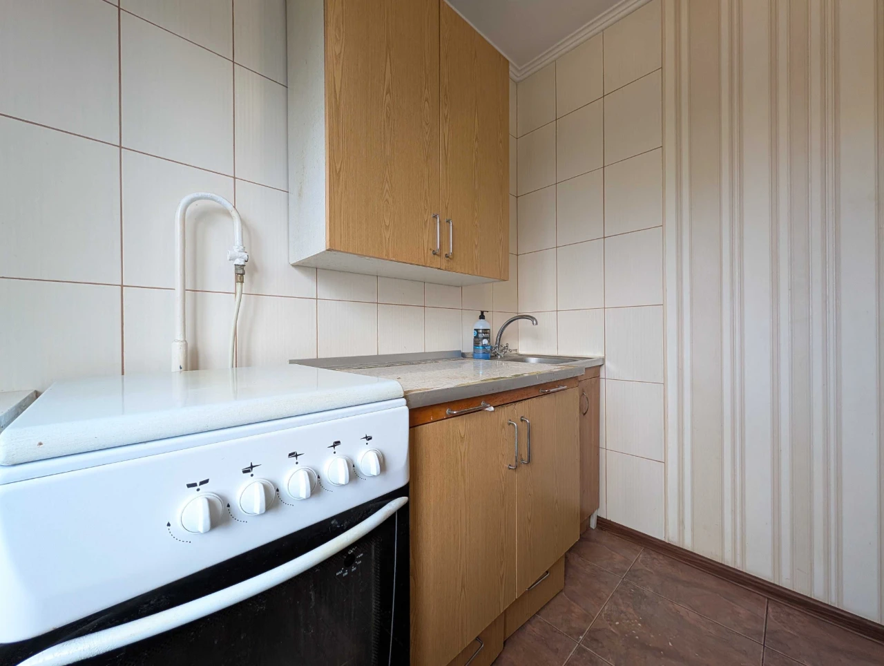 Простора 3-кімнатна квартира біля 31 школи, Вул.Соборності R