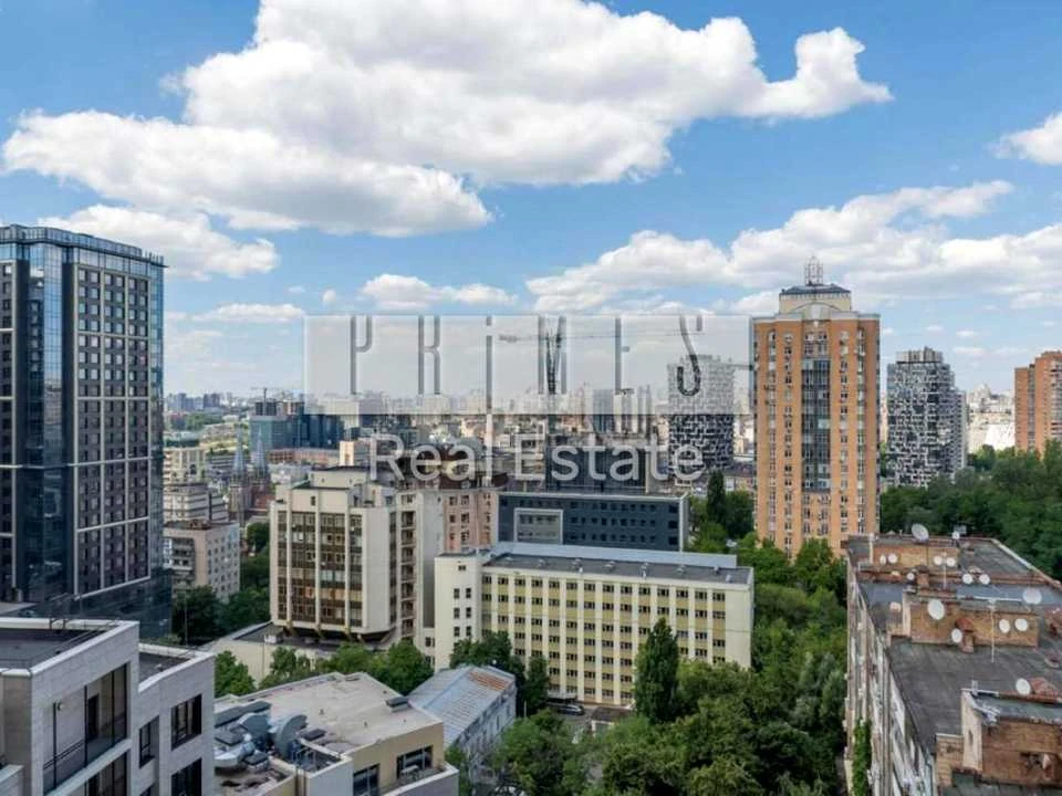 Квартира. Київ, вулиця Василя Тютюнника, 28-A