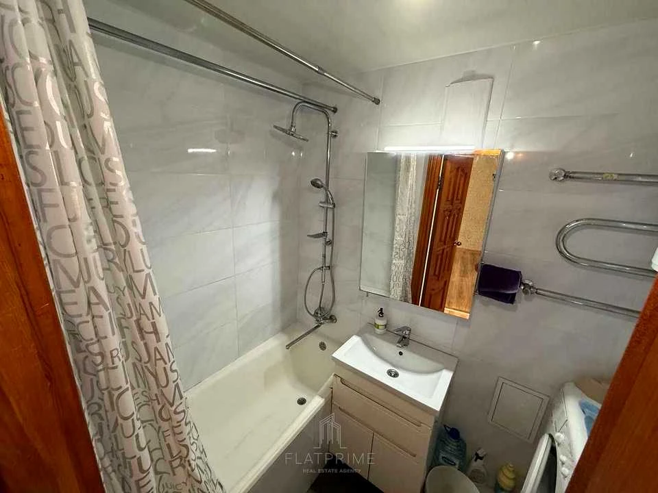 Apartment. Pavlo Virsky Blvd.