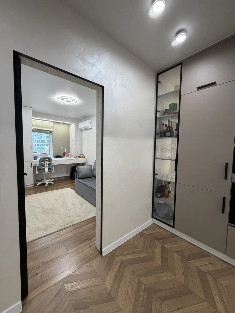 Sale from owner, 2-bedroom apartment, ArzhANOVA residential complex