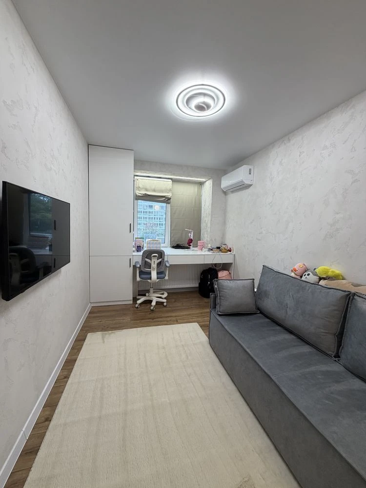 Sale from owner, 2-bedroom apartment, ArzhANOVA residential complex