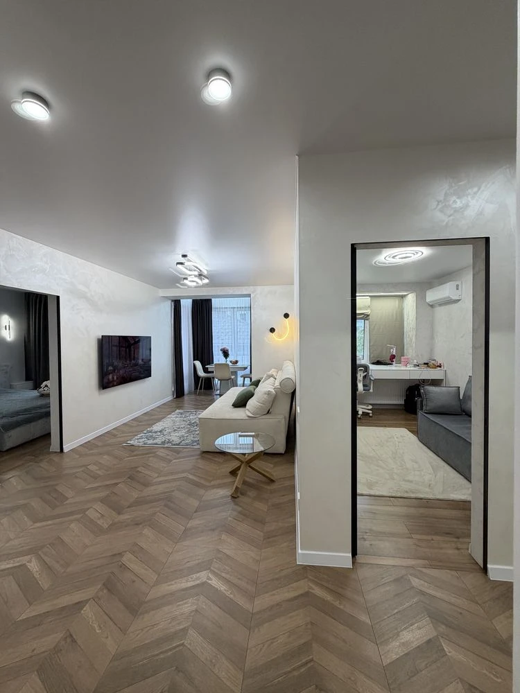 Sale from owner, 2-bedroom apartment, ArzhANOVA residential complex