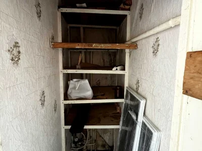 Apartment. Dnipro, residential area Topola-3, street.