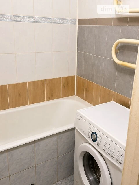 Sale of 2-room apartment 50.9 sq. m. on Zelenyho Klyna 11 street • ID