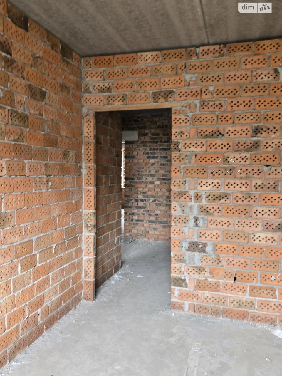 Apartment for Sale: Center