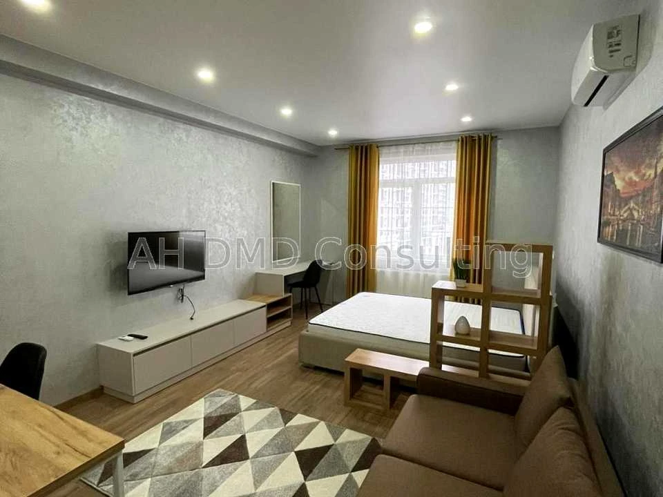 Apartment. Michael Maximovych Street, Kyiv