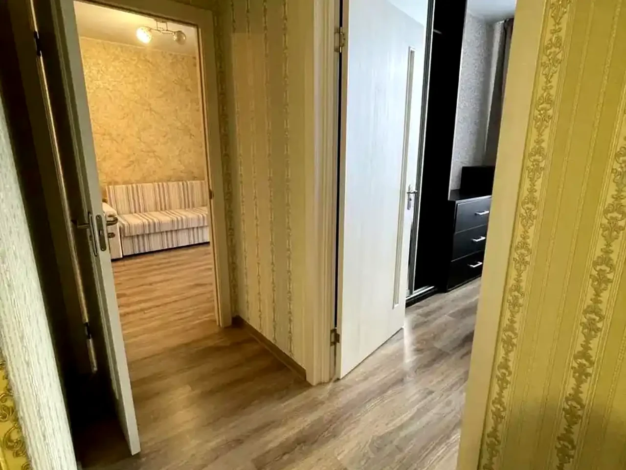 Оренда квартири 1-кімн. 38 м² 12/16 пов.