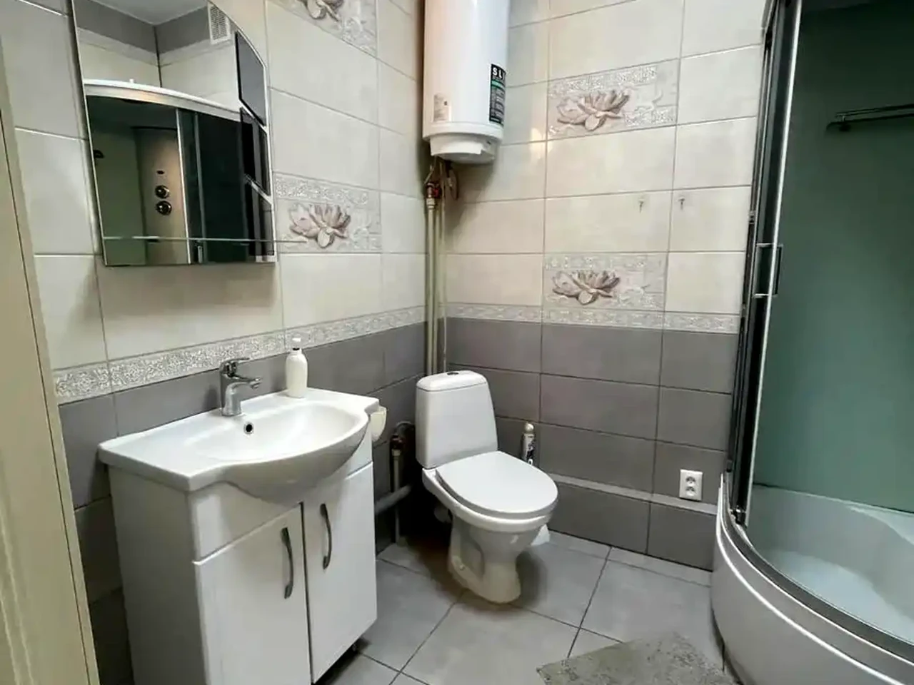Оренда квартири 1-кімн. 38 м² 12/16 пов.