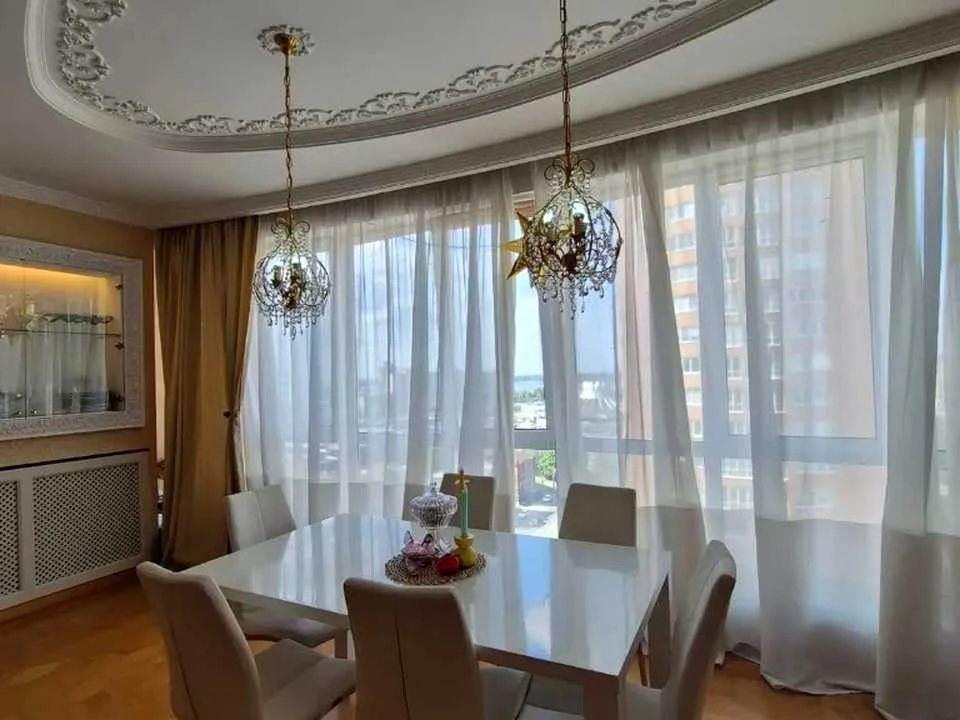 Apartment. Дніpro, Pavla Nirinberha st.