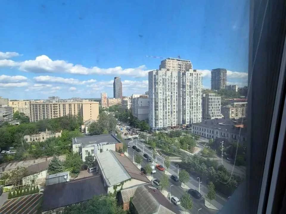 Apartment. Дніpro, Pavla Nirinberha st.