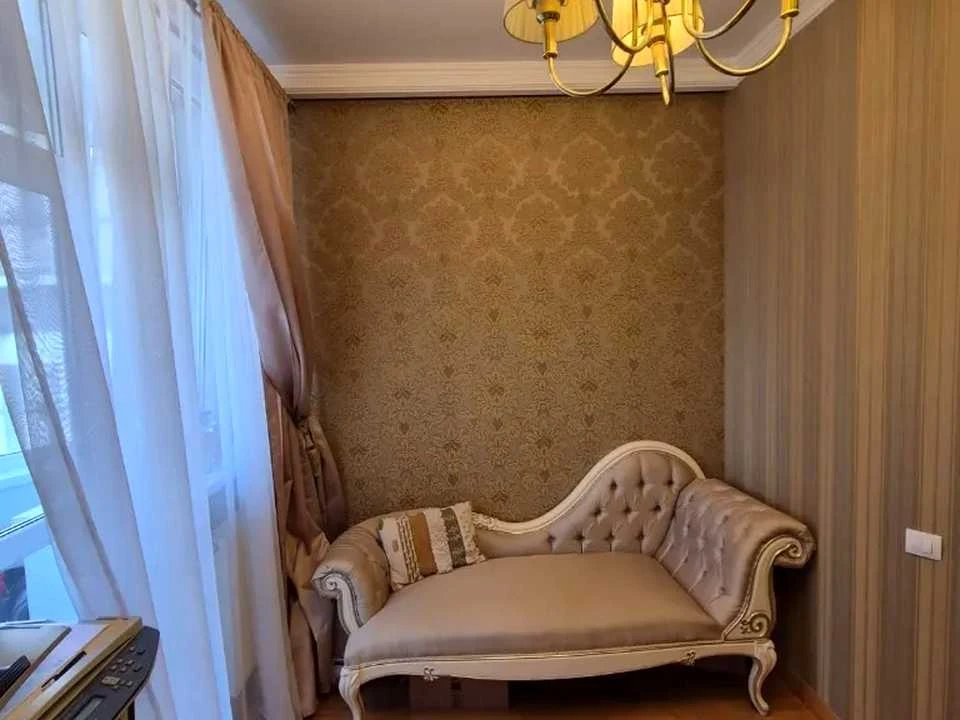 Apartment. Дніpro, Pavla Nirinberha st.